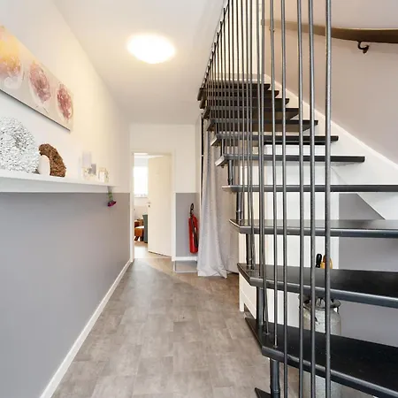 Instenweg 14 Sternhus *