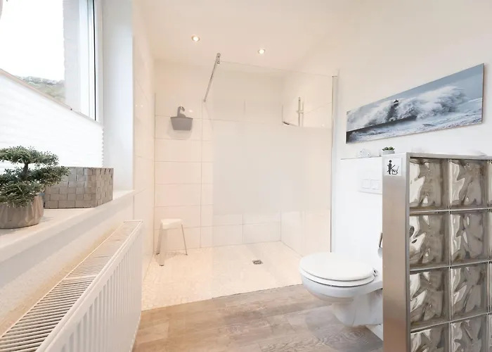 Instenweg 14 Sternhus * Rettin